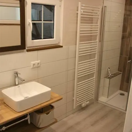 Grosse, Helle Mit 2 Balkonen Auf Dem Kastanienhof In Der Lueneburger Heide