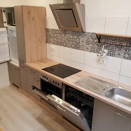 Grosse, Helle Mit 2 Balkonen Auf Dem Kastanienhof In Der Lueneburger Heide * Oetzen