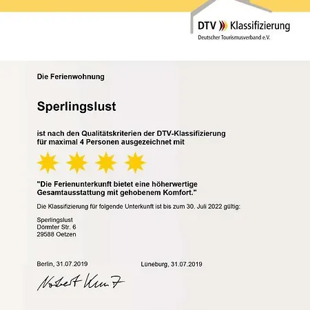 Grosse, Helle Mit 2 Balkonen Auf Dem Kastanienhof In Der Lueneburger Heide דירה Oetzen