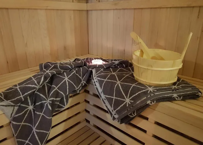 Grosse, Helle Mit 2 Balkonen Auf Dem Kastanienhof In Der Lueneburger Heide